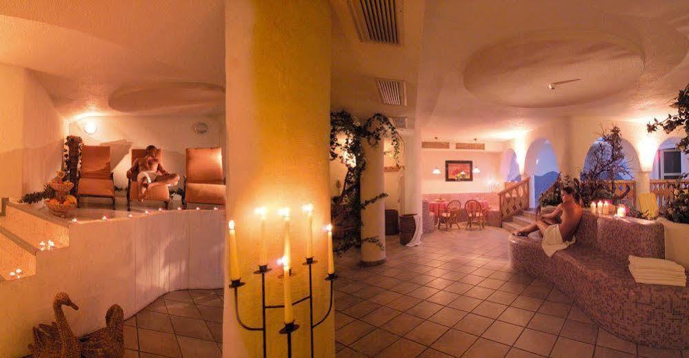 Taubers Bio Vitalhotel Chienes Luaran gambar